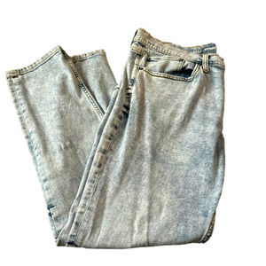 Stone washed jeans